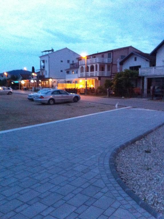 Nada Apartment Bilice Zewnętrze zdjęcie
