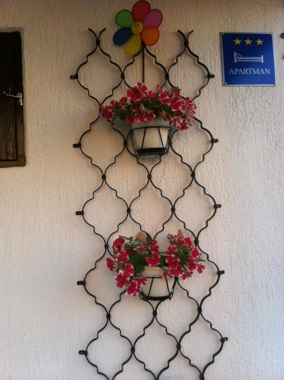 Nada Apartment Bilice Zewnętrze zdjęcie