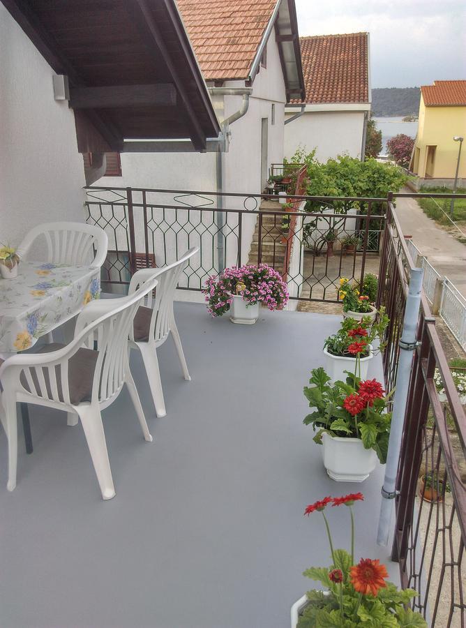 Nada Apartment Bilice Zewnętrze zdjęcie